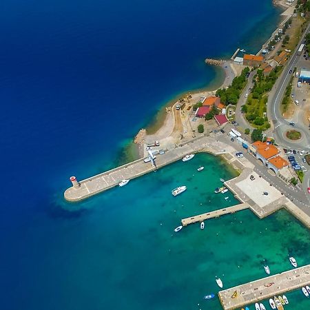 Hotel Meduza Senj  Buitenkant foto